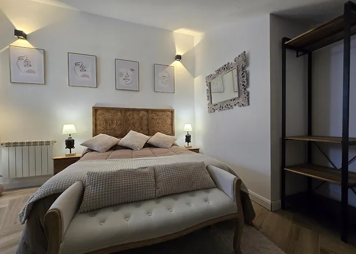 Deluxe Centrico - Grupo Rh 149 Miengo