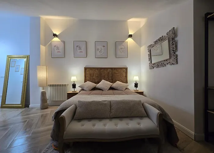 Deluxe Centrico - Grupo Rh 149 * Miengo