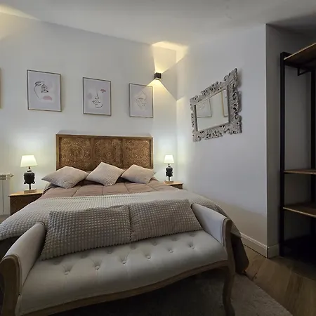 Deluxe Céntrico - Grupo Rh 149 Miengo