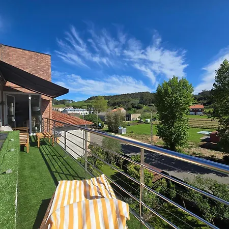 Deluxe Céntrico - Grupo Rh 149 * Miengo