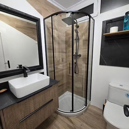 Deluxe Céntrico - Grupo Rh 149 Miengo