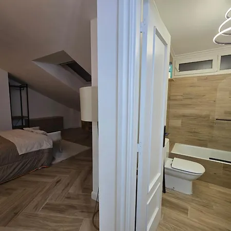 Apartamento Deluxe Céntrico - Grupo Rh 149 *